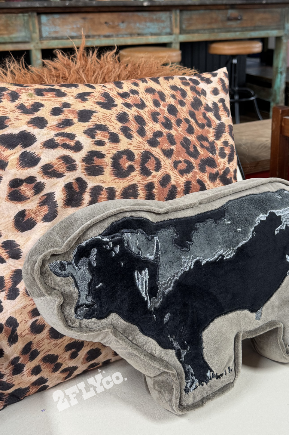 CATTLE TALK *ANGUS PILLOW