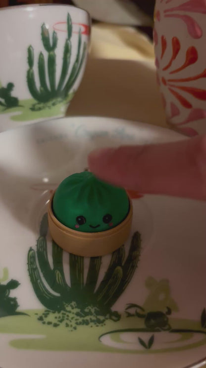 Clicker viral mini dumpling squishy keychain